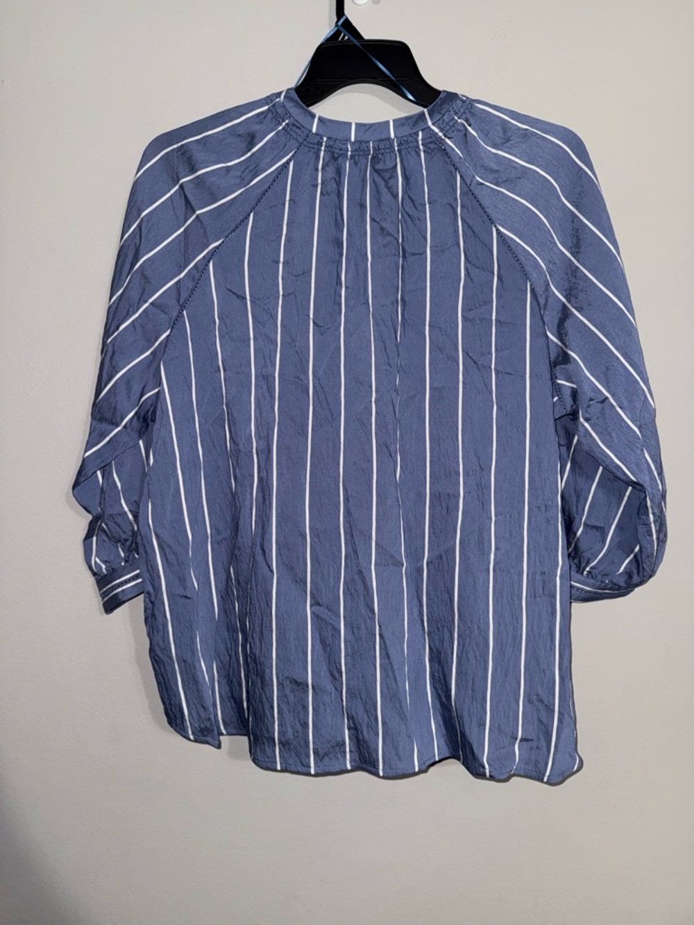 Terra & Sky Blue and White Striped 3/4 Sleeve Button-Front Blouse 1X BNWT - Picture 6 of 7